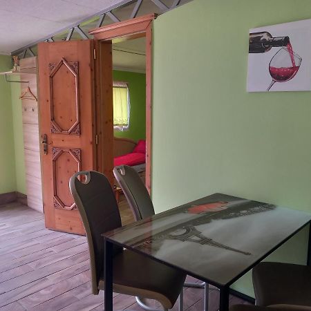 LAURA APARTMAN 3 személyes infraszaunával Nagykanizsa Exterior foto
